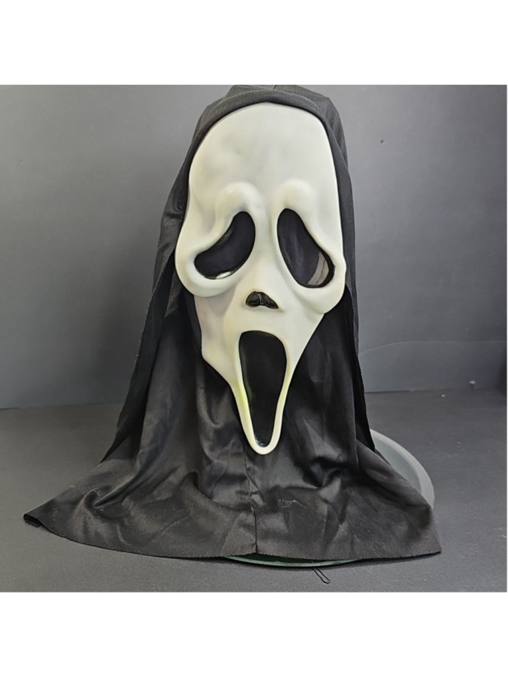 VINTAGE Scream Mask Easter Unlimited Fun World S9206 Glow In Dark Costume Rare